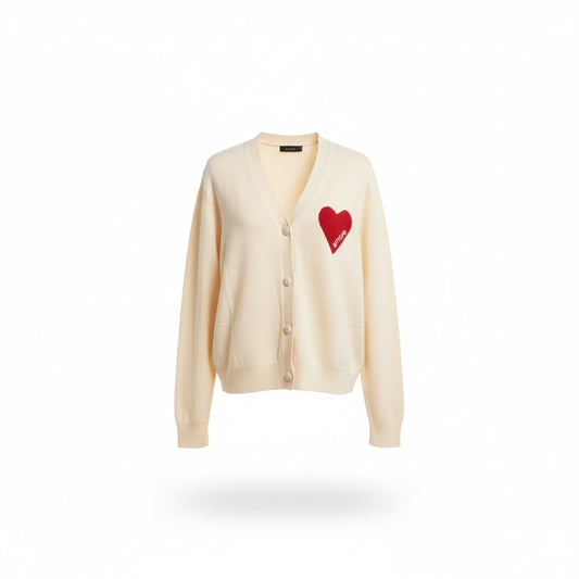 Cardigan mit rotem Herz-Patch